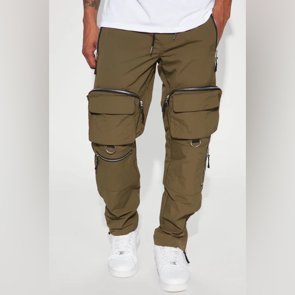 FashionNova - Men's Cargo Utility Pants - Olive BNWT